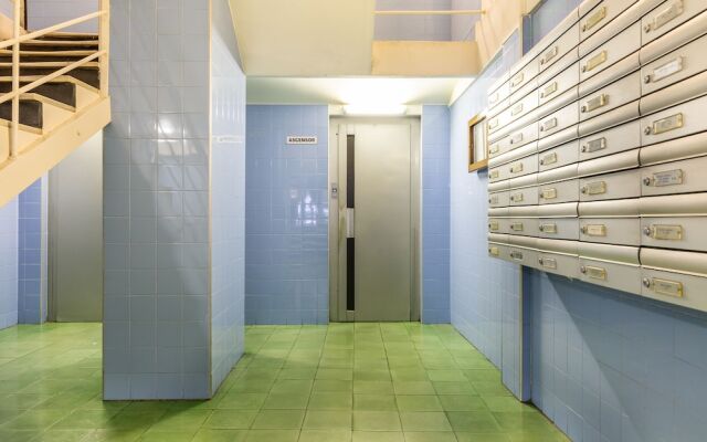 Ab Enric Granados Apartment