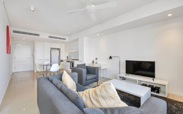Waterfront Apartment 6802