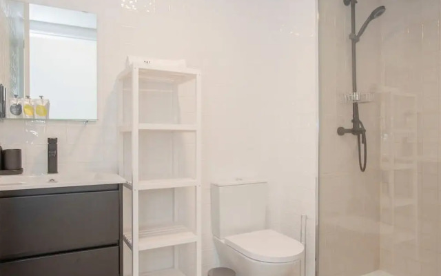 NAX Apartment G by Liiiving