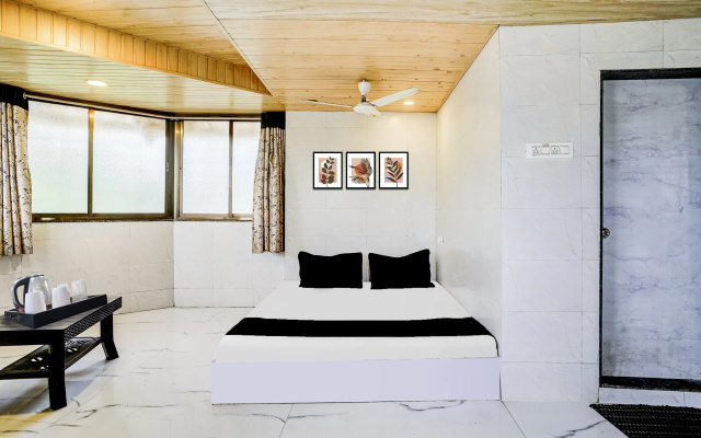 Hotel O Ambedkar Chowk Ulhasnagar