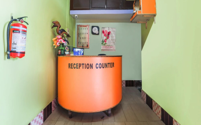 Spot On 47105 Hotel Hornbill