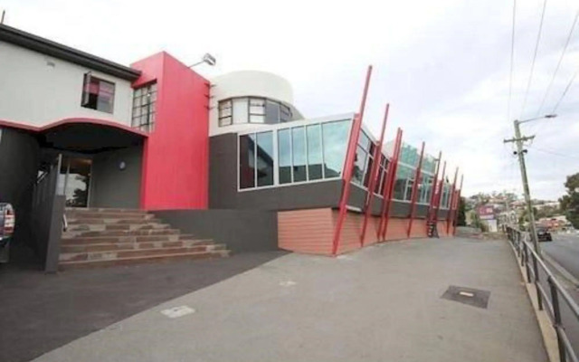 Beltana Hotel
