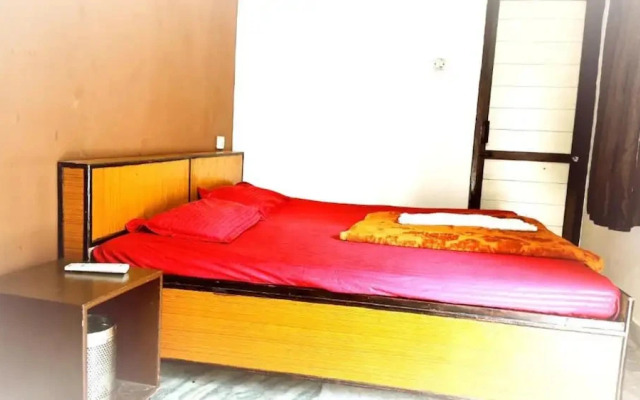 Raja Guest House