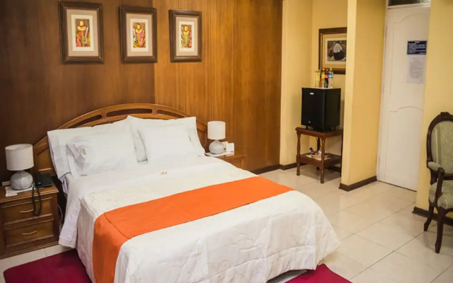 Recreo Hotel
