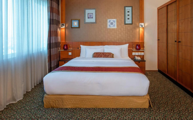 Gulf Court Hotel