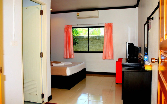 Suksaiburi-resort
