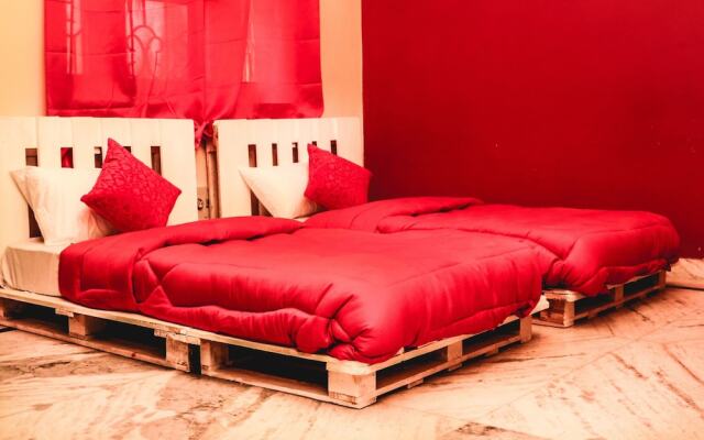Capsule Den Farmstay