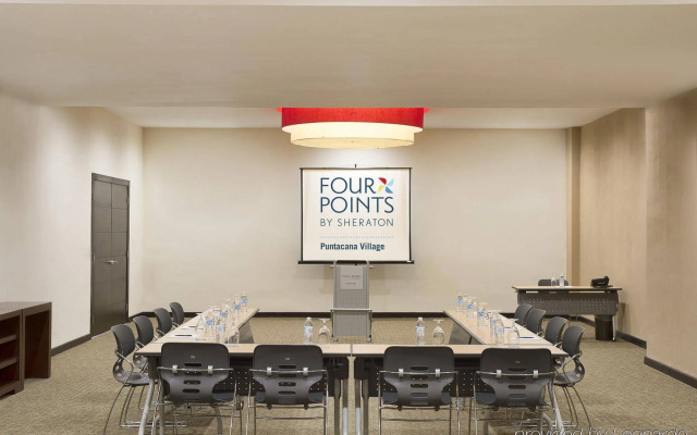 Four Points by Sheraton Puntacana Village
