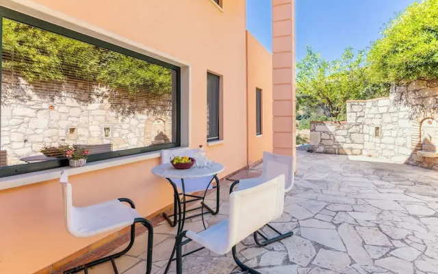 Villa Evakri With Private Swimming Pool BBQ
