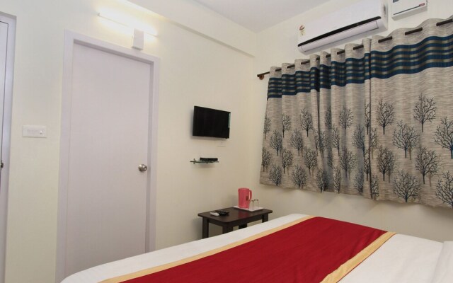 OYO 8474 Greenland Suites