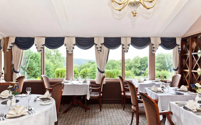 Craig Manor Hotel