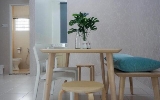 E's Suite- Homestay that fits 8 pax comfortably.