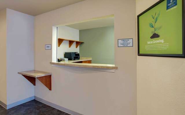 WoodSpring Suites Washington DC Andrews AFB