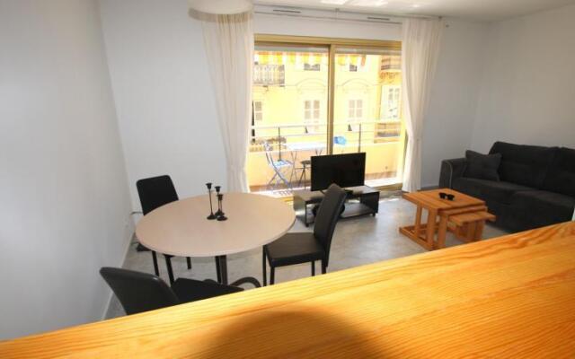 Riviera Rent Apartments -Bonaparte
