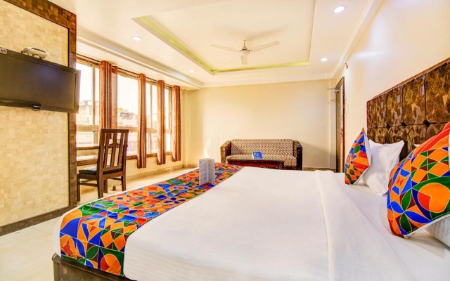 Fabhotel Ct Palace