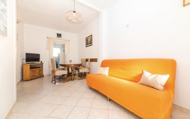 Amazing Home in Vinisce With Wifi and 2 Bedrooms