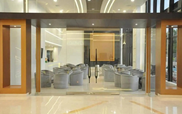 Grand Riverview Hotel