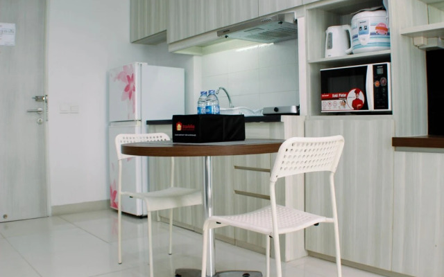 Stunning And Spacious Studio Azalea Suites Apartment