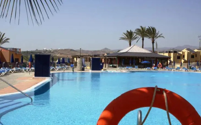 Meloneras Bay