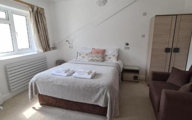 Torland Seafront Hotel