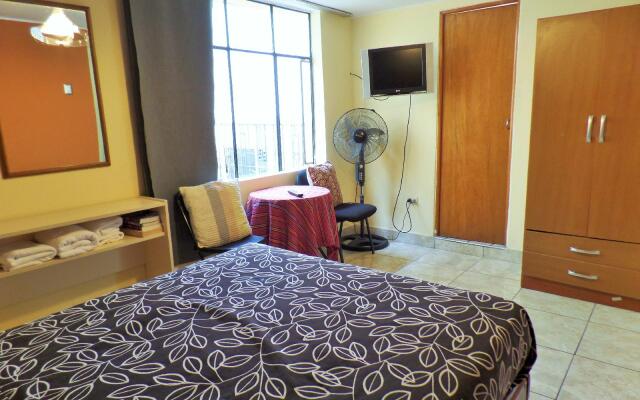 Razz B&B Miraflores