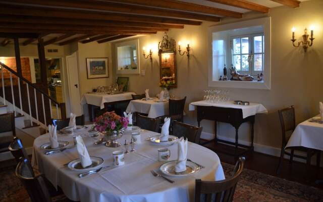 The Inn at Mount Vernon Farm