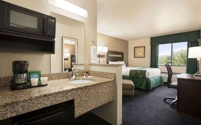 Travelodge by Wyndham Brunswick near Frederick