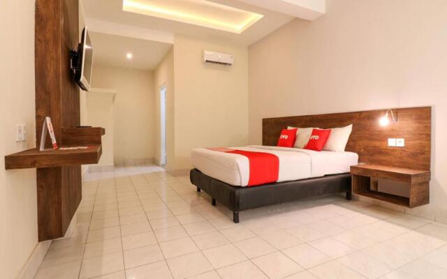 OYO 1384 Pulau Bali Hotel