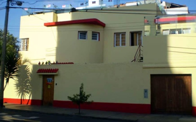 Pirwa Lima Hostel