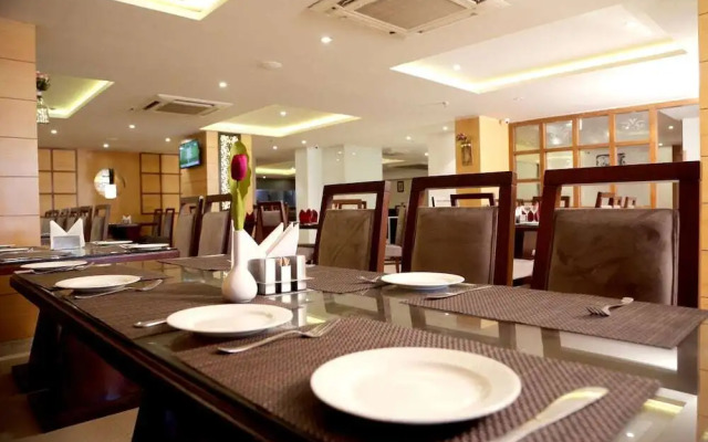 The Grand viktoria Hotel