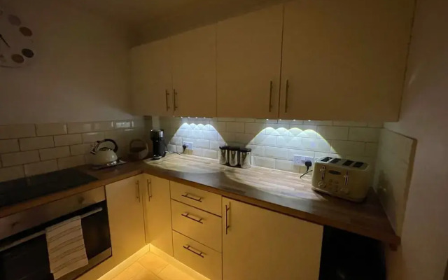 Bee Temple Entire Spacious 3-bed Apartment