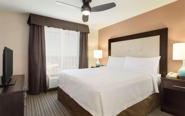 Homewood Suites by Hilton Fargo