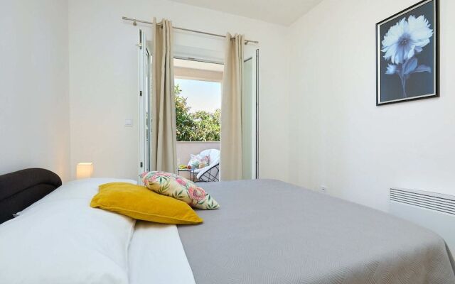 Summer Chill Apartment 3