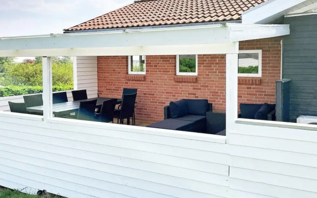 10 Person Holiday Home in Roslev