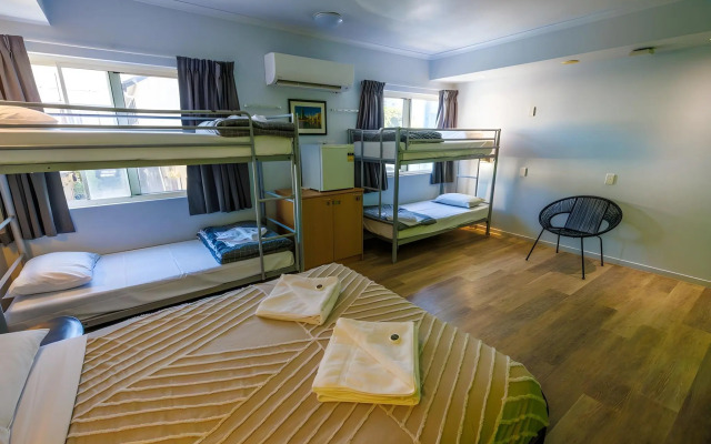 YHA Cairns Central