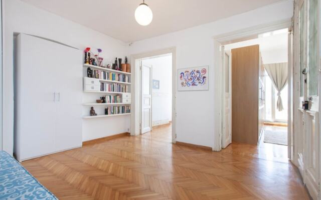 Ev Apartments Cihangir