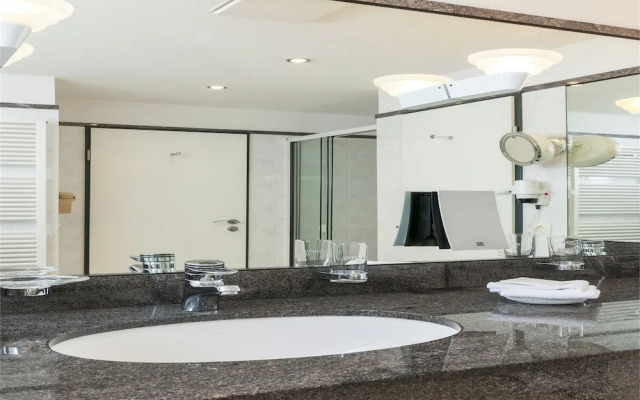 Tryp by Wyndham Stadtoldendorf