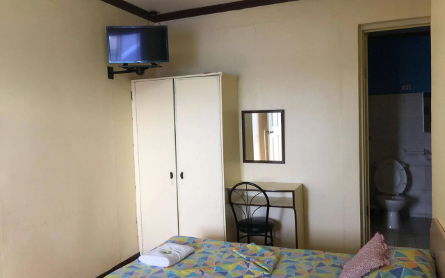 Casa Rey Francis Pension House
