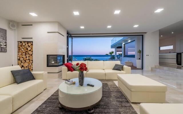 5* Luxury Villa Michele