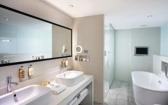 Holiday Inn Bristol City Centre