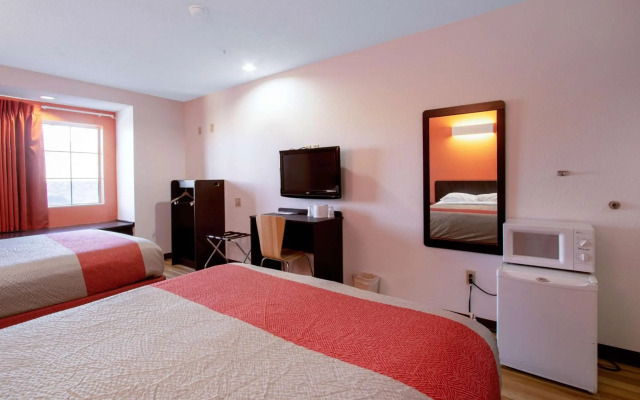 Motel 6 El Paso, TX - Southeast