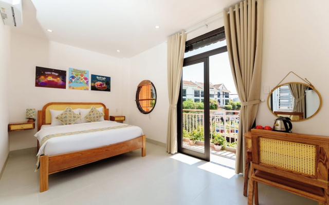 Hoi An baby shark hostel