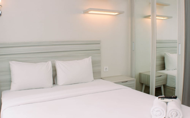 Cozy And Modern Studio At Springlake Summarecon Bekasi Apartment