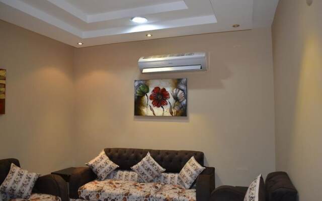 Najmat Manami Furnished Units