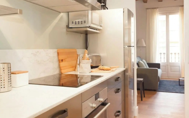 Sealona Center Apartments