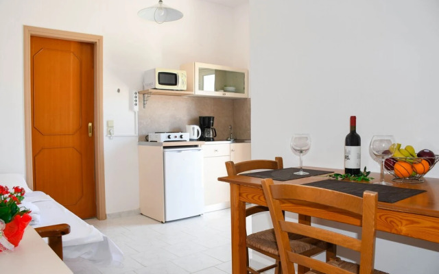 Litinas Apartments