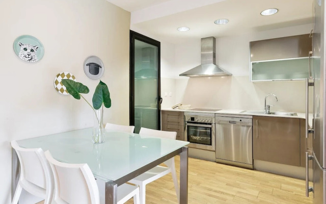 Olala Sardenya Apartment By Olala Homes