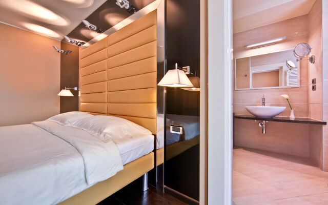 Hotel Kristal Palace - Tonelli Hotels - Adult Friendly