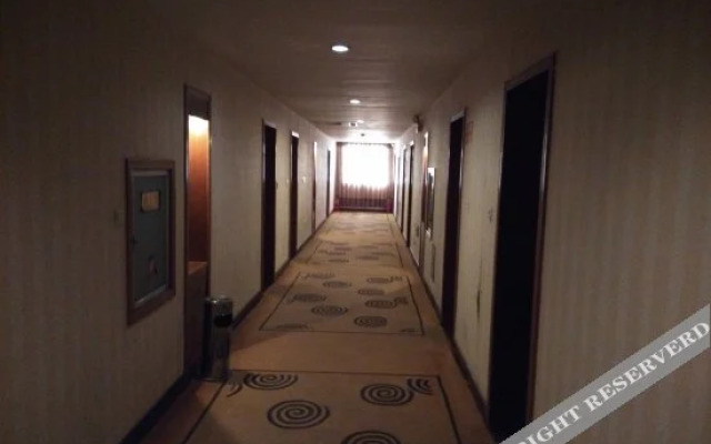 Wanrong Hotel