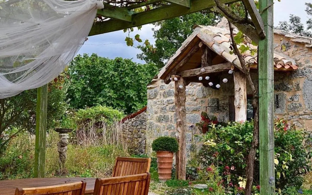 Perard Gites & Bed and Breakfast
